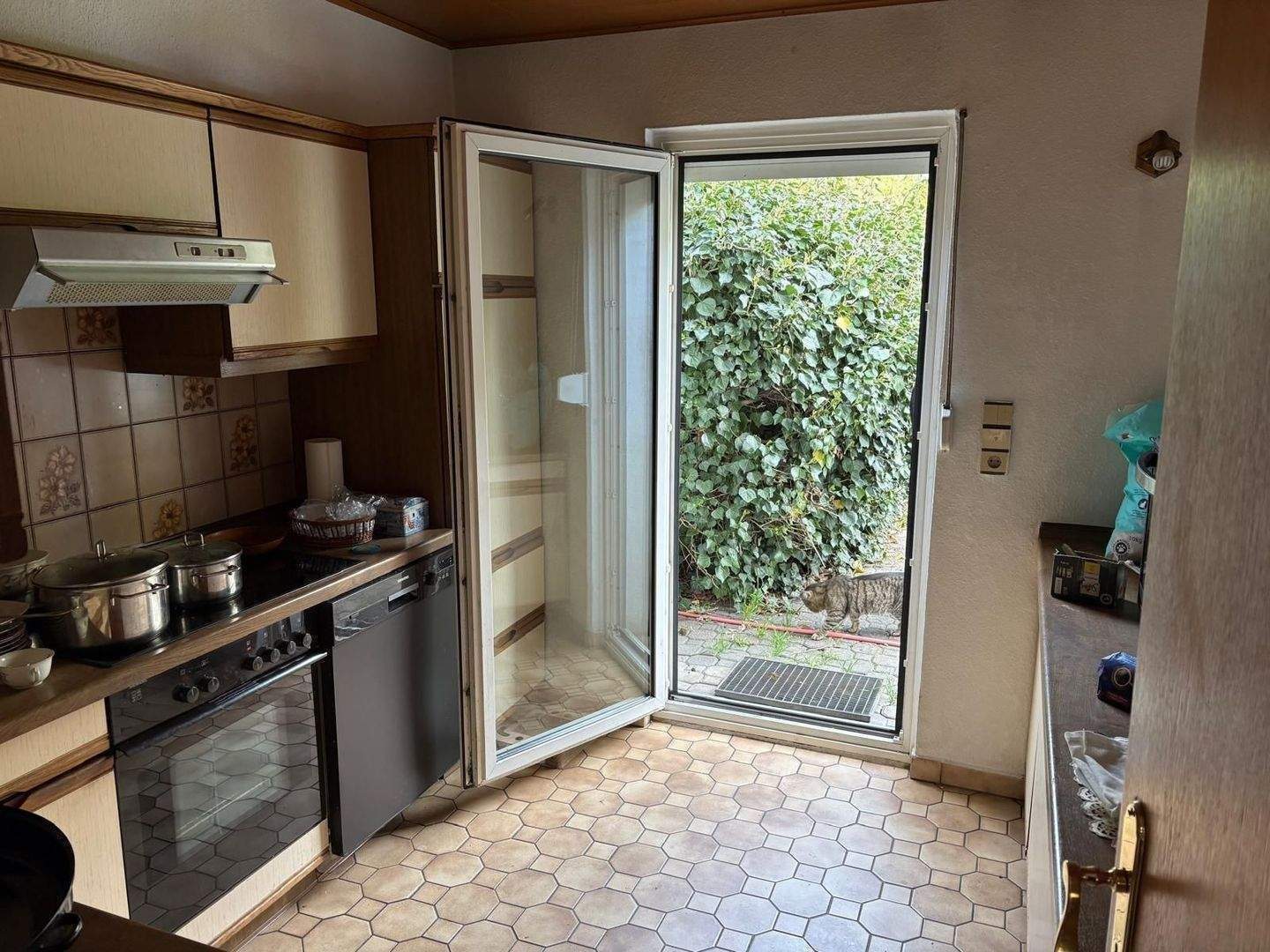 Familienfreundliche DHH mit 5 Zimmern, sonniger Terrasse & großem Garten – Lübeck – Vorschaubild 8