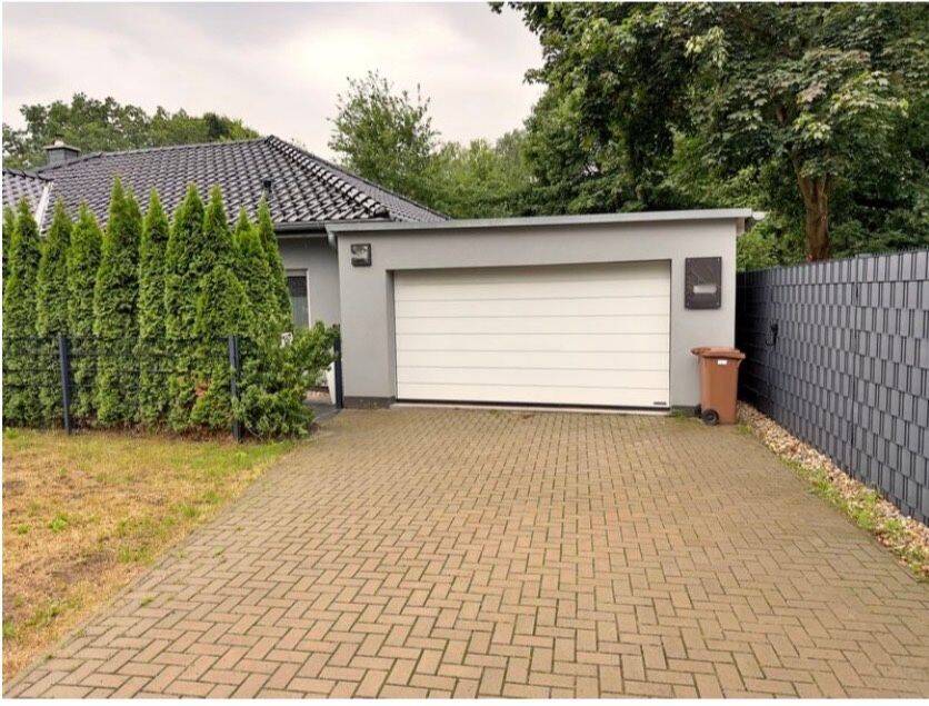 Modernes Einfamilienhaus im Bungalowstil zur Miete – Ahrensfelde – Vorschaubild 2