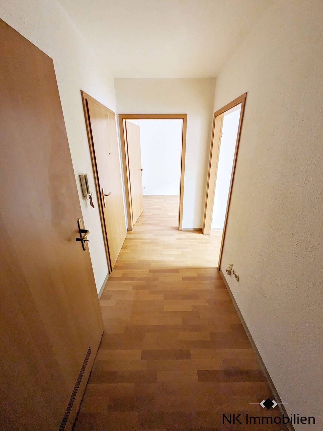 ++ einziehen & wohlfühlen - gemütliche 2-Raum Wohnung mit Küche - nahe Bahnhof & Sachsenallee ++ – Chemnitz – Vorschaubild 4