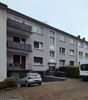 Top Kapitalanlage Gepflegtes Mehrfamilienhaus ruhig gelegen in Essen-Borbeck – 45355 Essen – Vorschaubild 1