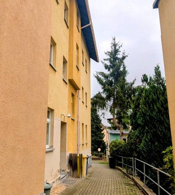 Mehrfamilienhaus in 07607 Eisenberg mit 569 m² kaufen