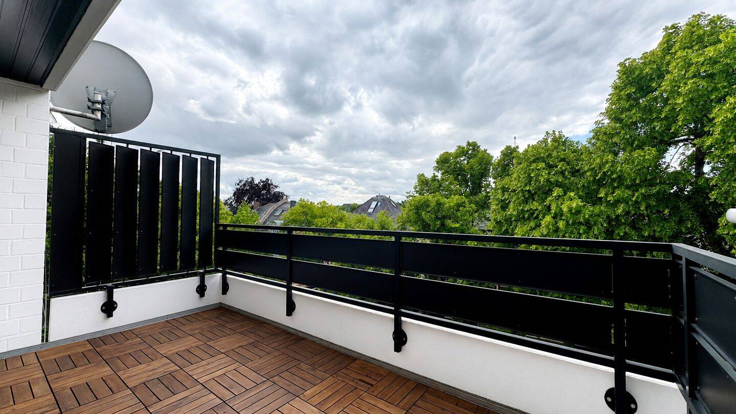 *TOP* Freie 2 Zimmer Wohnung in Top Lage Wiesbaden Nord-Ost – Wiesbaden – Vorschaubild 3
