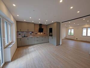 Tolle Wohnung in TR-Süd, neuwertig in saniertem Niedrigenergiehaus, Küche inkl. – 54290 Trier – Vorschaubild 5
