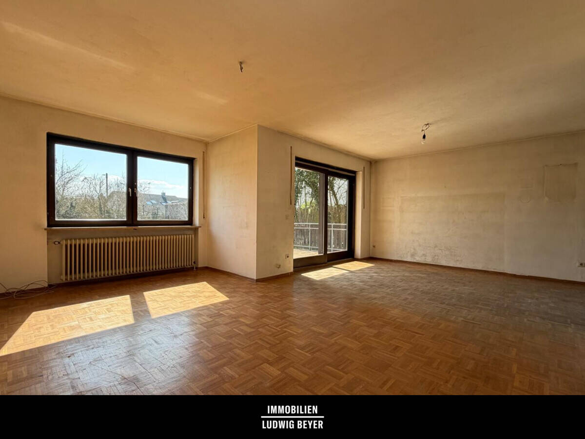 Doppelhaushälfte mit Garage und Garten – Ingolstadt – Vorschaubild 9