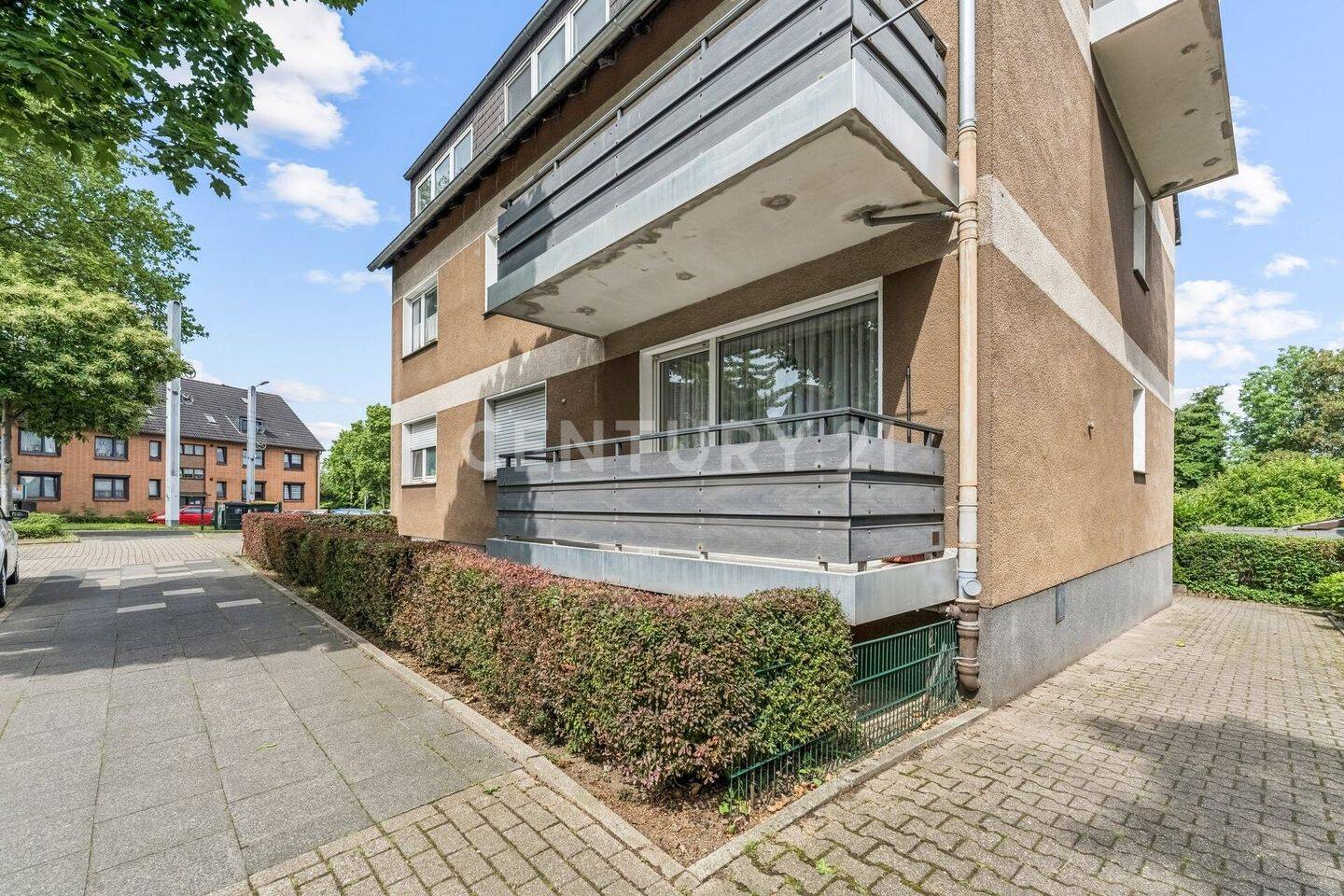 Helle 1-Zimmer-Wohnung mit Balkon, Stellplatz & Tageslichtbad – Essen – Vorschaubild 2