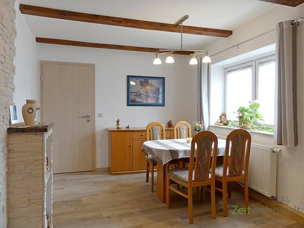 (EF0483_M) Erfurt: Stotternheim, neu ausgebaute und neu möblierte Wohnung, separater Eingang, WLAN inklusive – 99095 Erfurt – Bild 1 von 9