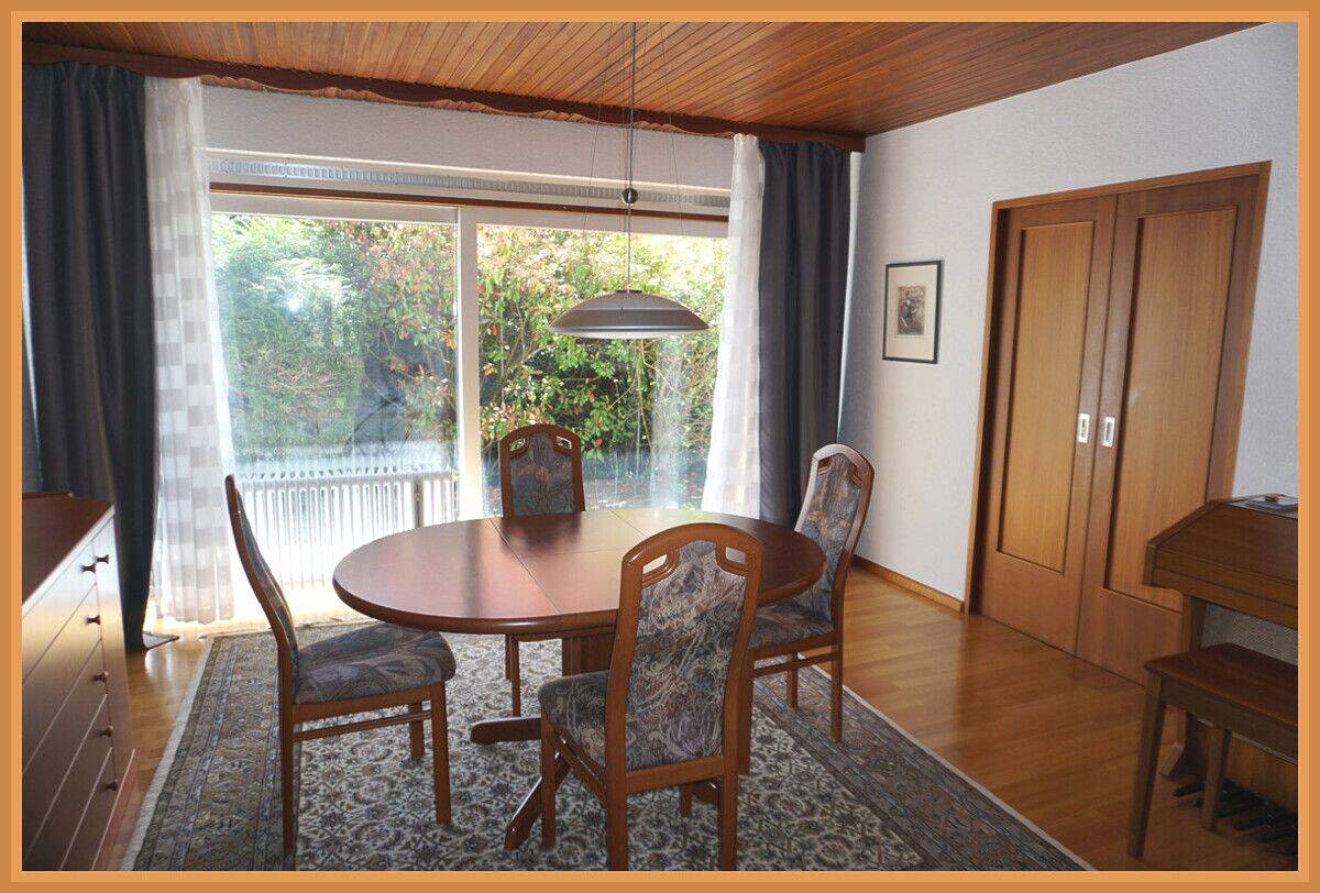 Charmantes Einfamilienhaus mit Wellnessbereich und traumhaftem Ausblick in Bestlage von Haslach! – Haslach im Kinzigtal – Vorschaubild 8
