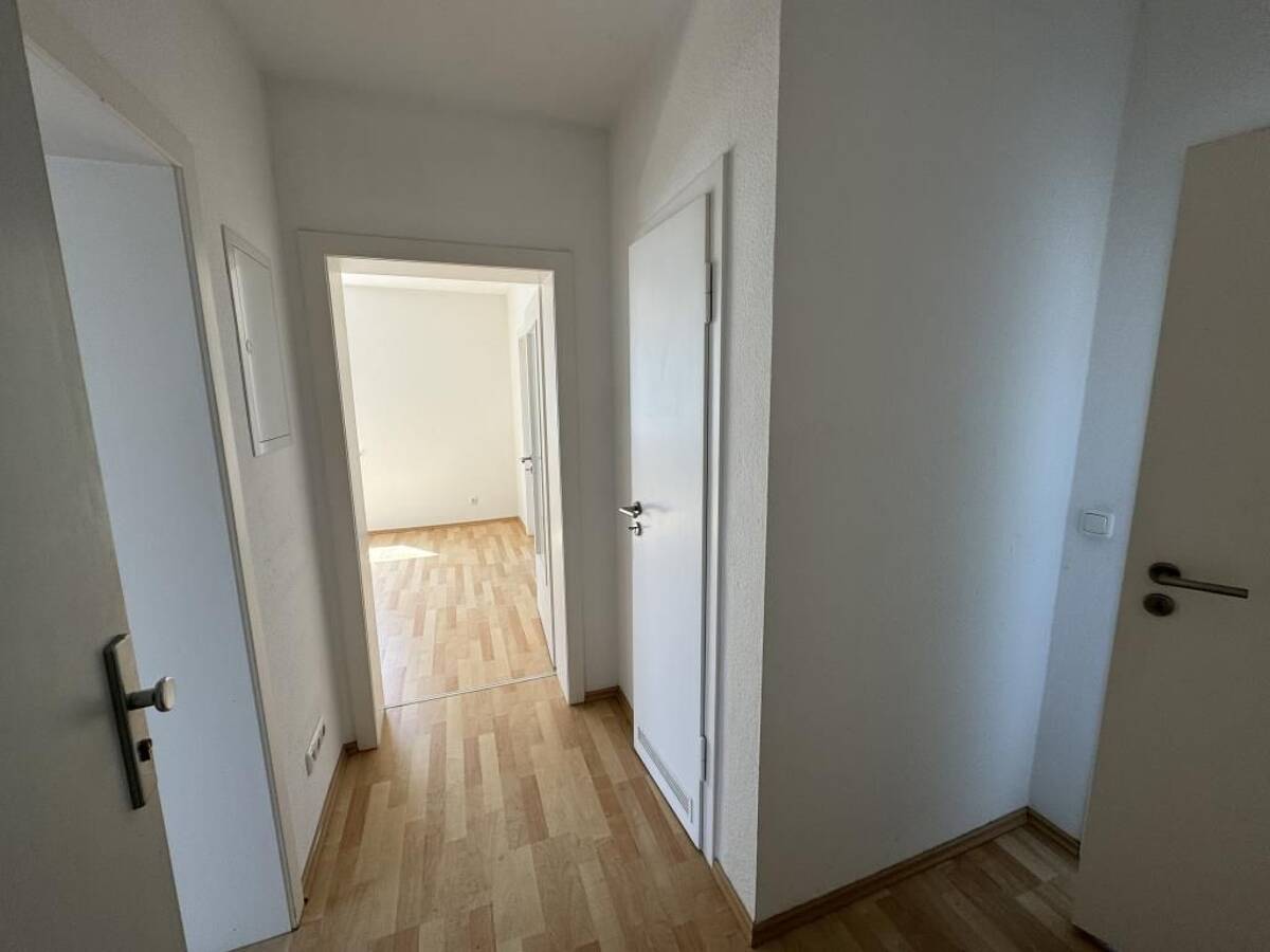 2-Zimmer-Wohnung in Essen Gerschede mit großem Balkon – 45357 Essen – Bild 1 von 9