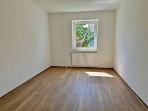Einziehen und wohlfühlen: Helle und gepflegte Wohnung mit Balkon und neuer Ausstattung – 65187 Wiesbaden – Vorschaubild 9