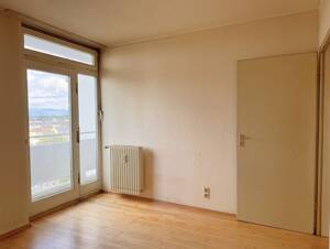 SKYLINE IM BLICK - Gut geschnittene 3-Zimmer-Wohnung mit Gestaltungspotenzial – 60385 Frankfurt am Main – Vorschaubild 7