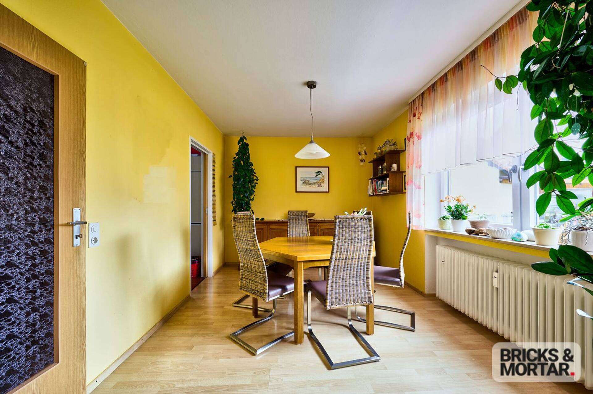 Haus in 89335 Ichenhausen mit 280 m² kaufen
