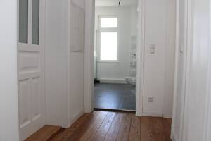 Wunderschöne sanierte Altbauwohnung mit Balkon in St.Lorenz Nord ! – 23554 Lübeck – Vorschaubild 9