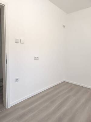 Erstbezug nach vollständiger Renovierung – helle 2-Zimmer-Wohnung – 45143 Essen – Vorschaubild 8
