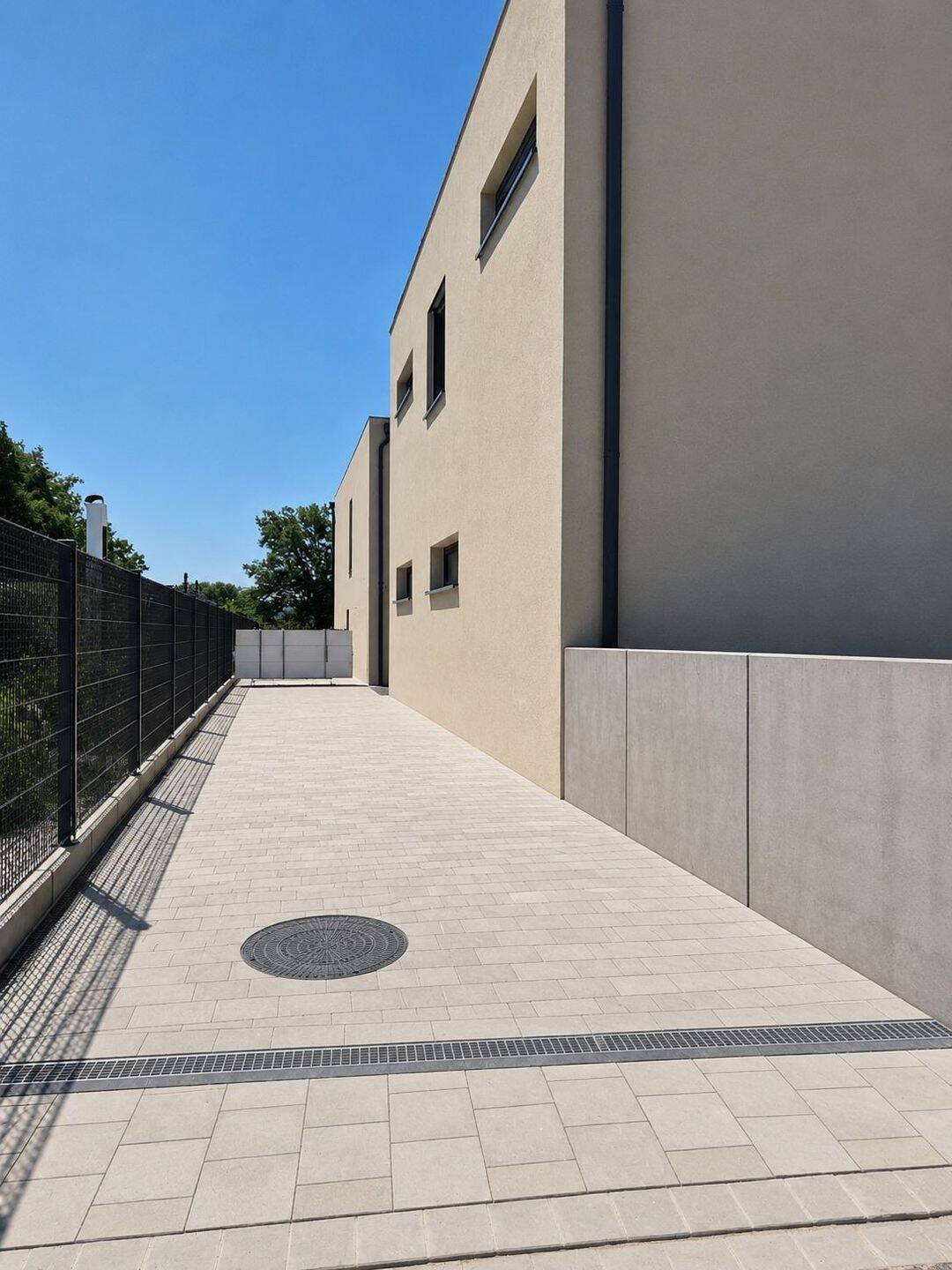 Architektur. Lage. Lebensqualität. – Schwaig bei Nürnberg – Vorschaubild 3