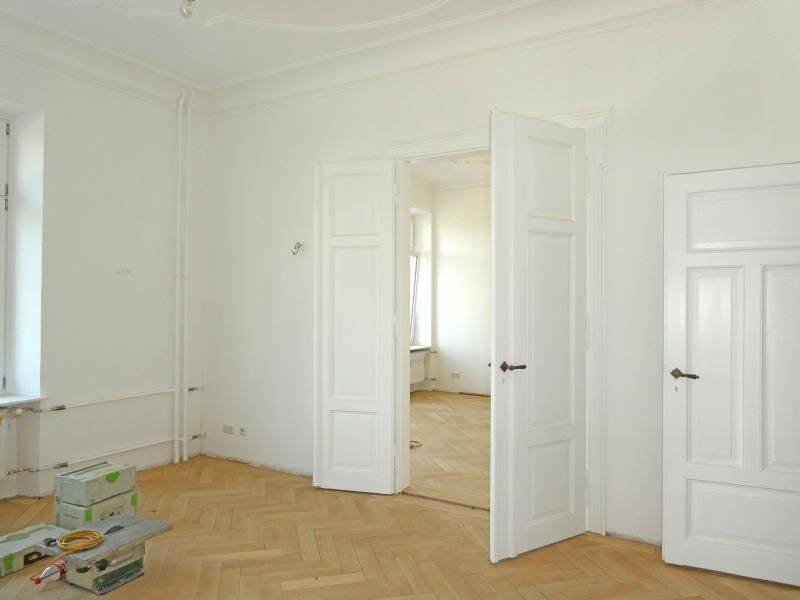 N-St. Johannis: Jugendstil-Schmuckstück! Sanierte 3-Zi-Whg., 101 m², 1.OG, EBK opt., Balkon, Stpl. – Nürnberg – Vorschaubild 2