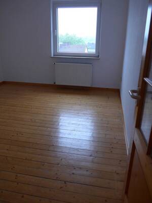 Für Holzfreunde: 2Z, Wohnküche, Bad, Flur, Abstell – 58452 Witten – Vorschaubild 9
