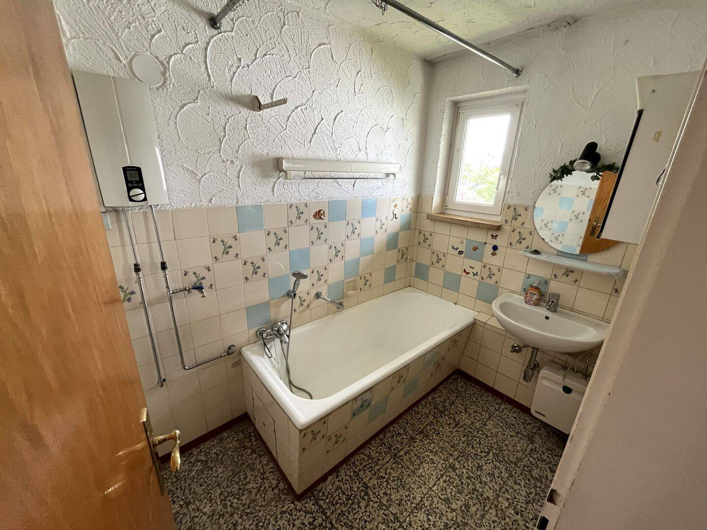 *Bieterverfahren* 3-Zi.-Wohnung in ruhiger Wohnlage – Bisingen – Vorschaubild 6