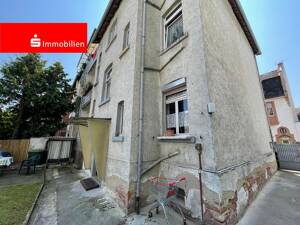 Sanierungsbedürftiges 3 FH in OF-Bürgel mit Entwicklungspotenzial!