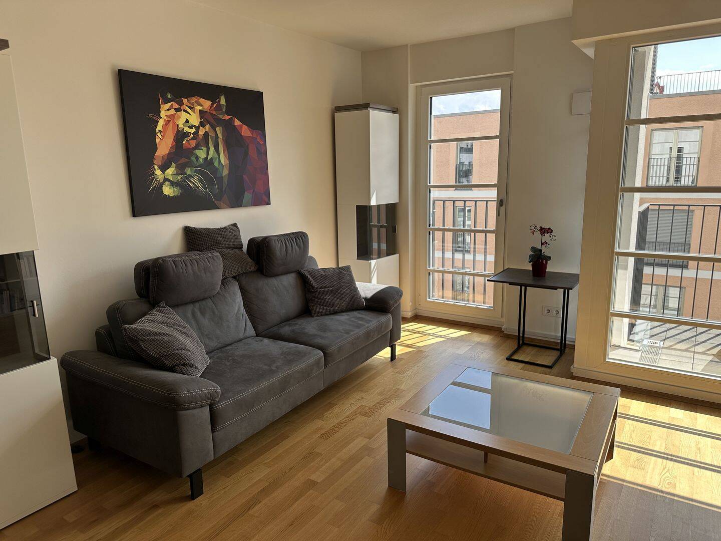 Sonnige 2-Raum-Wohlfühl-Wohnung mit Balkon und Dachterrassennutzung – München – Vorschaubild 2