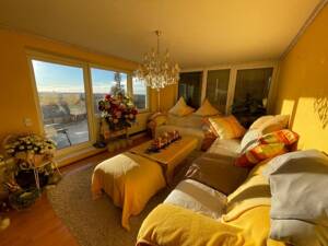 2 Zimmer + Wohnküche + DT mit traumhafter Aussicht – 81925 München – Vorschaubild 7