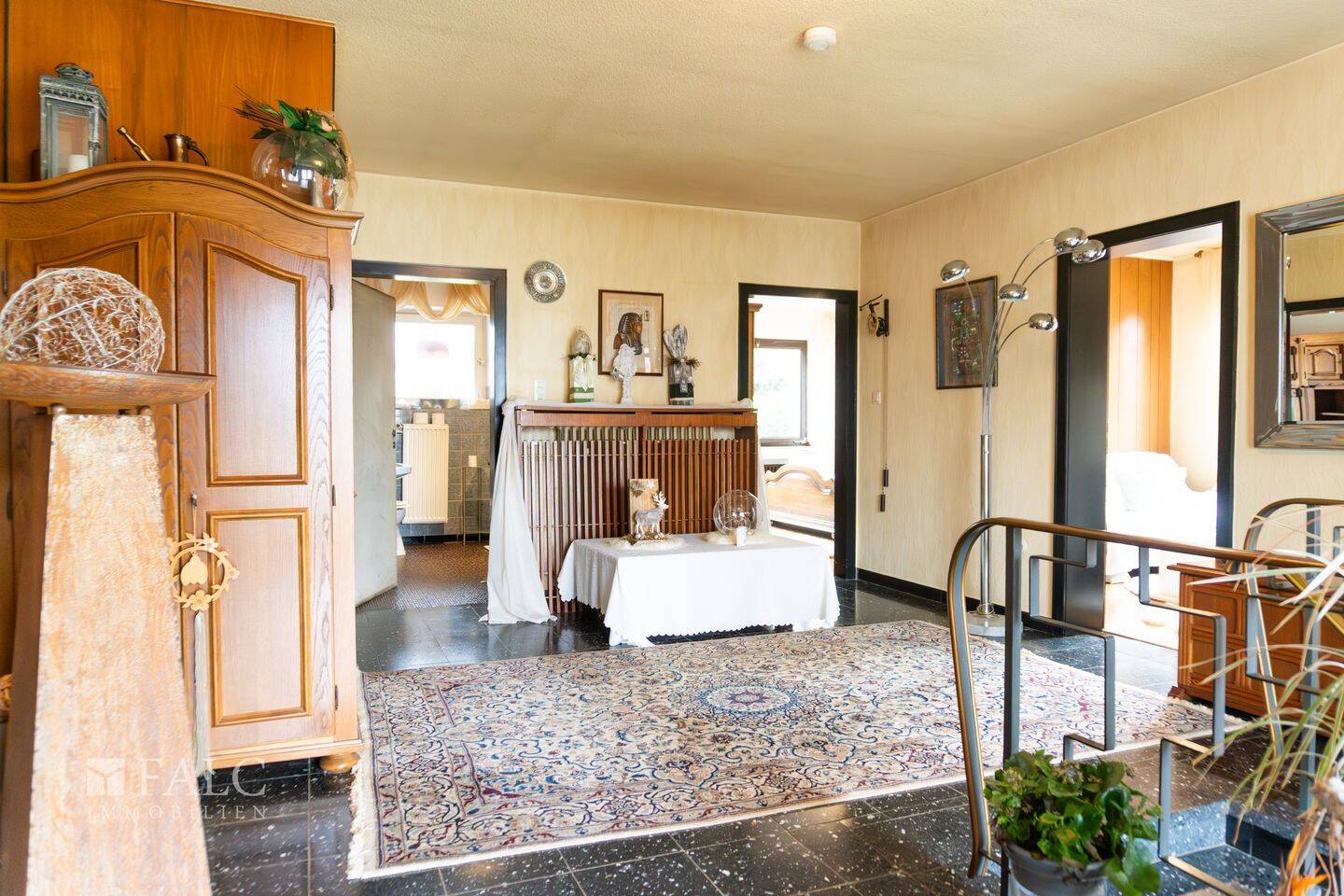 Bungalow auf 1289 m² Grundstück mit Pool – Wassenberg – Vorschaubild 3