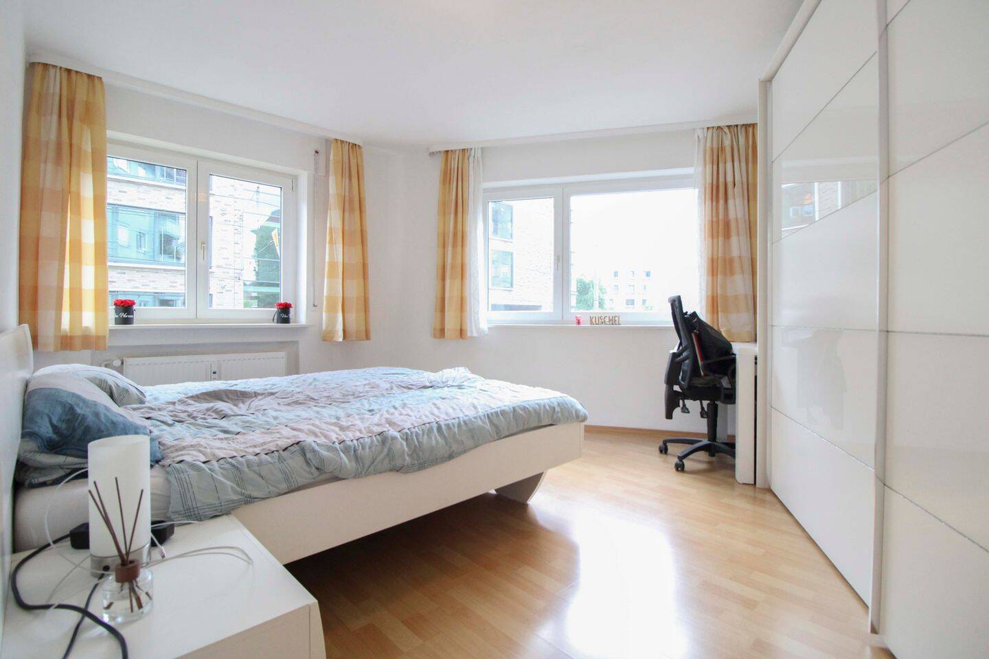 Zentrale 2-Zimmer-Wohnung mit Südbalkon und guter Anbindung – Stuttgart – Vorschaubild 2