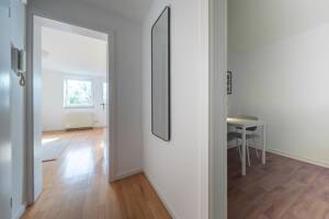 Ihr Rückzugsort am See - stilvoll, möbliert, einzigartig! – 45259 Essen – Vorschaubild 2
