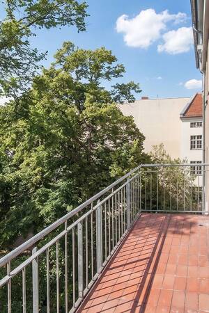 Stilvolles City-Apartment im Stephankiez: 2 Zimmer, Balkon & smartes Home-Office – 10559 Berlin – Vorschaubild 4