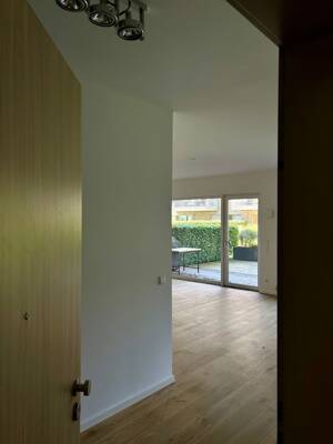 Lichtdurchflutete Wohnung mit Terrasse an der Weser – 28217 Bremen – Vorschaubild 4