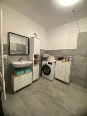 Möblierte 2-Zimmer-Neubauwohnung - befristet zu vermieten – 22549 Hamburg – Vorschaubild 8