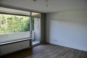 Gemütliche Wohnung (3 ZKBB) im Stadtteil Ko-Karthause inkl. Einbauküche, Balkon und Tiefgarage – 56075 Koblenz – Vorschaubild 5