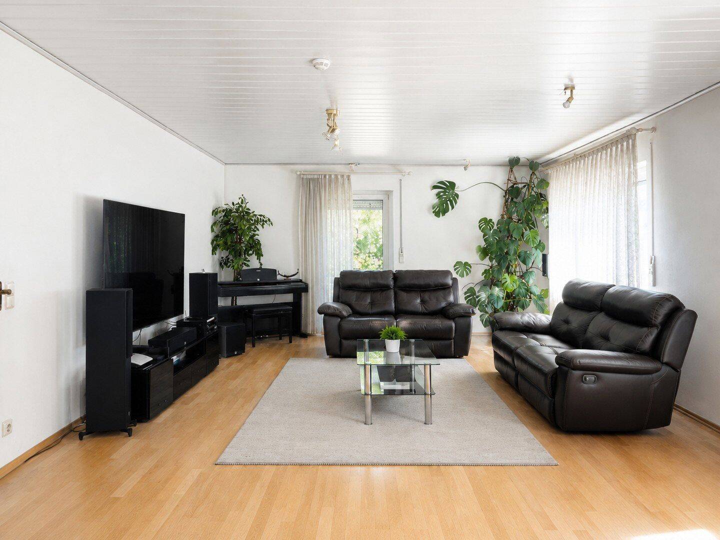 Gepflegtes freistehendes Einfamilienhaus mit Garten & Wintergarten - Fürth-Unterfarrnbach – Fürth – Vorschaubild 2