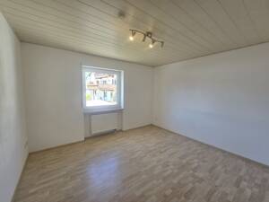 Vielseitiges Wohn- und Gewerbeensemble mit Mieteinnahmen und Entwicklungspotenzial – 63128 Dietzenbach – Vorschaubild 5