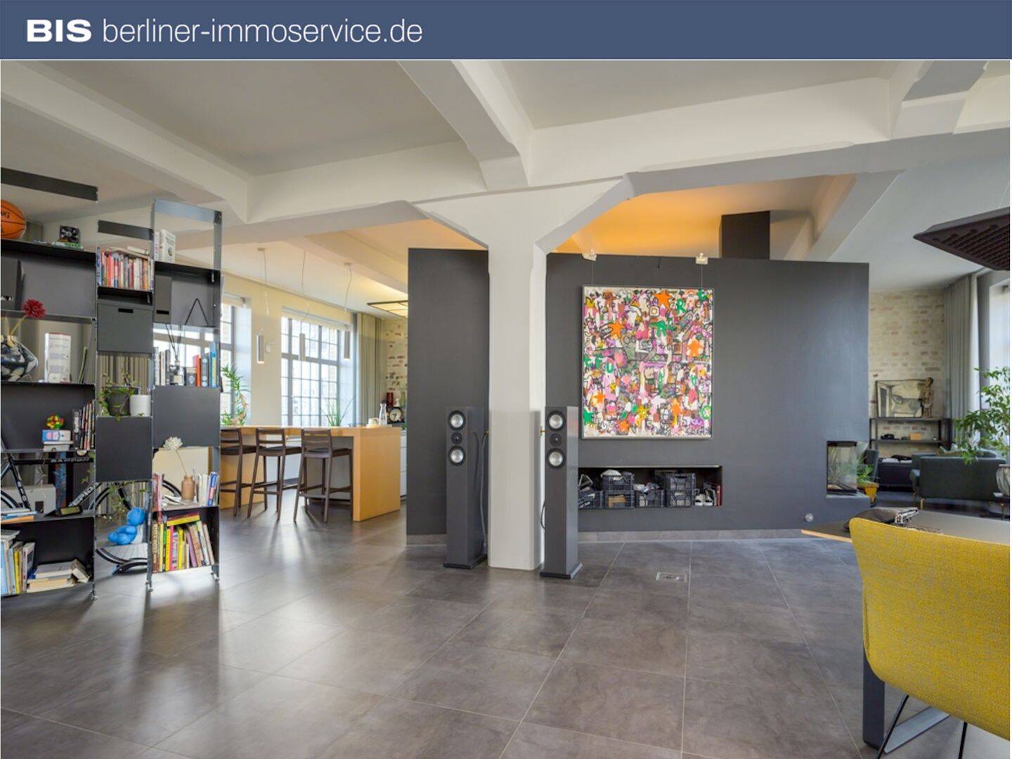 Ein Raum. Unendliche Möglichkeiten-Designloft mit Seltenheitswert in einer preisgekrönten Fabrik