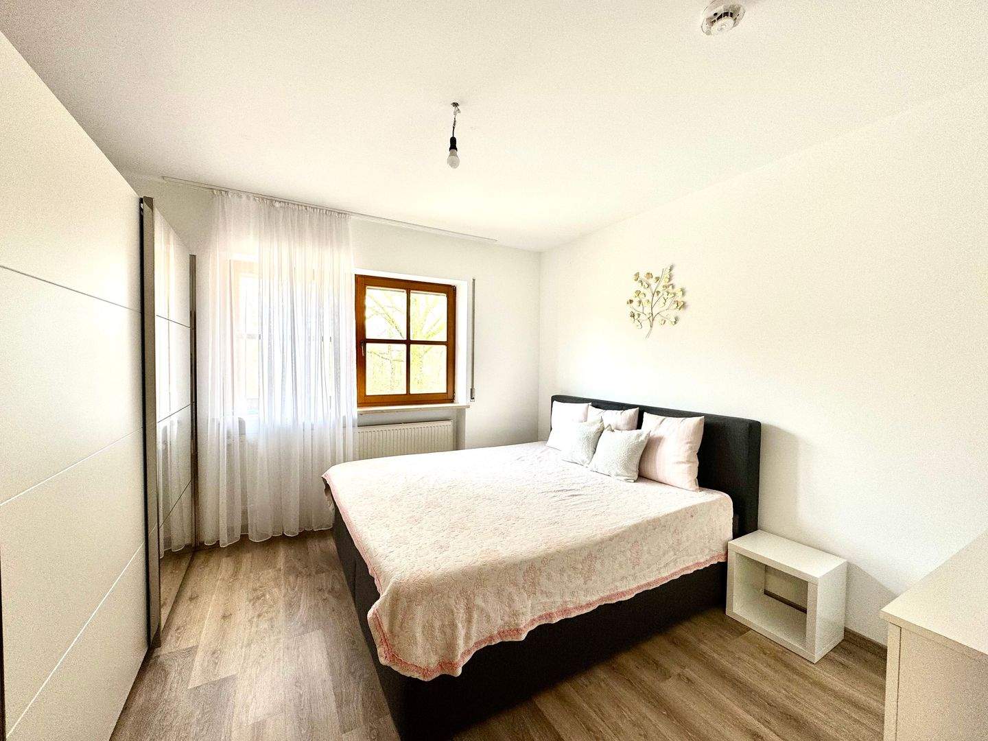 Stilvolle 3-Zimmer-Wohnung mit optimalem Grundriss und sonnigem Balkon – Ingolstadt – Vorschaubild 6