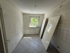 leere 4-Zi. Wohnung in Wiesbaden-Delkenheim – 65205 Wiesbaden – Vorschaubild 5