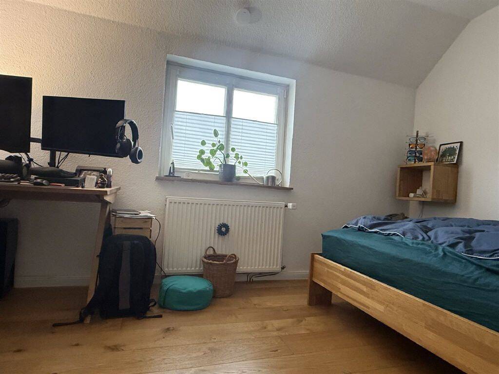 Vermietetes Reihenmittelhaus mit modernisiertem Wohnkomfort nahe Walle – Bremen – Vorschaubild 9