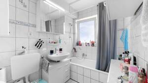 Wohlfühloase mit Weitblick: Clevere Raumwunder-Etagenwohnung in Mönchengladbach – 41238 Mönchengladbach – Vorschaubild 3