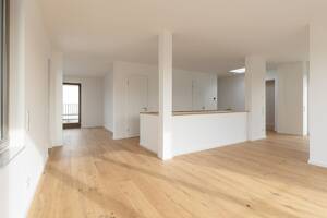 Stylisches Penthouse mit Aufzug in die Wohnung und Terrassen – 60431 Frankfurt am Main – Vorschaubild 3