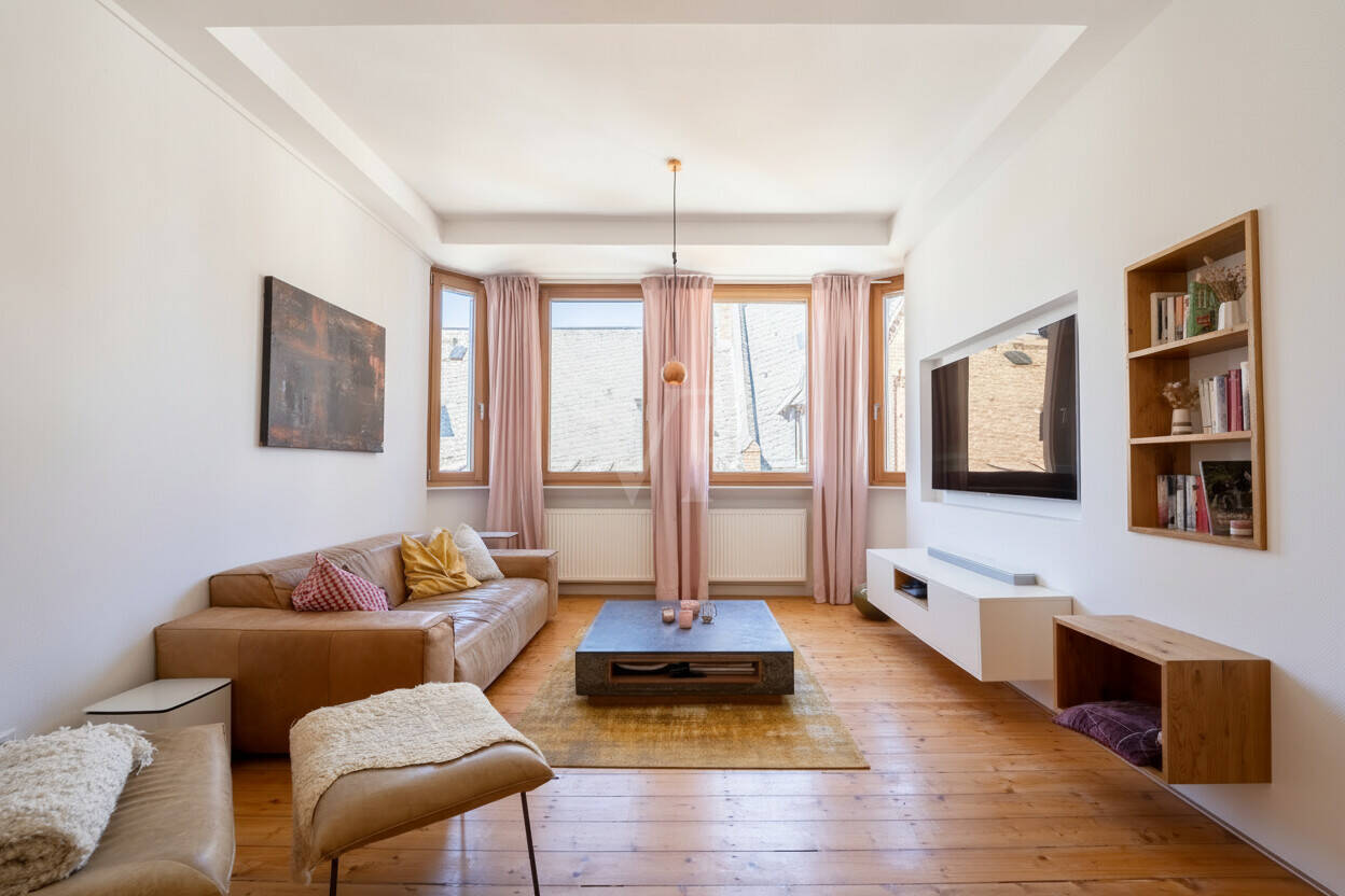 6,5 Zimmer in Top-Lage! Stilvolle Altbau-Maisonette-Wohnung mit besonderem Flair – Koblenz – Vorschaubild 2