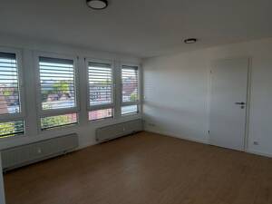 Helle & charmante Dachgeschosswohnung – 82 m² – sofort bezugsfrei