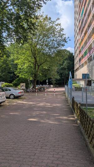 1 ZW 35m² Gesamt: 825€ warm (KM600+Möbl75+NK150) zzgl. ⚡, WWW+TV I Ideal für Pendler, Singles oder Rentner (KEIN JOBCENTER) – 63069 Offenbach am Main – Vorschaubild 2