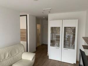 Schöner Wohnen, provisionsfreie/möblierte 1,5 Z-Whg.,2.OG, Lift, TG, 10 Min. U3, 5 % Rendite möglich – 81476 München – Vorschaubild 9