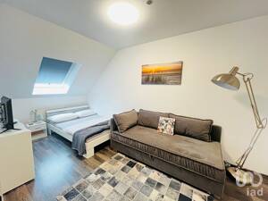 Charmante Dachgeschosswohnung mit zusätzlichem Ausbaupotenzial – 45473 Mülheim an der Ruhr – Vorschaubild 3