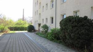 3 Zimmer Küche Bad Balkon – 6118 Halle (Saale) – Vorschaubild 4