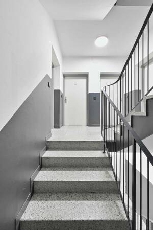 3-ZKB mit Balkon – Renovierung nach Ihren Vorstellungen | Provisionsfrei – 81243 München – Vorschaubild 8