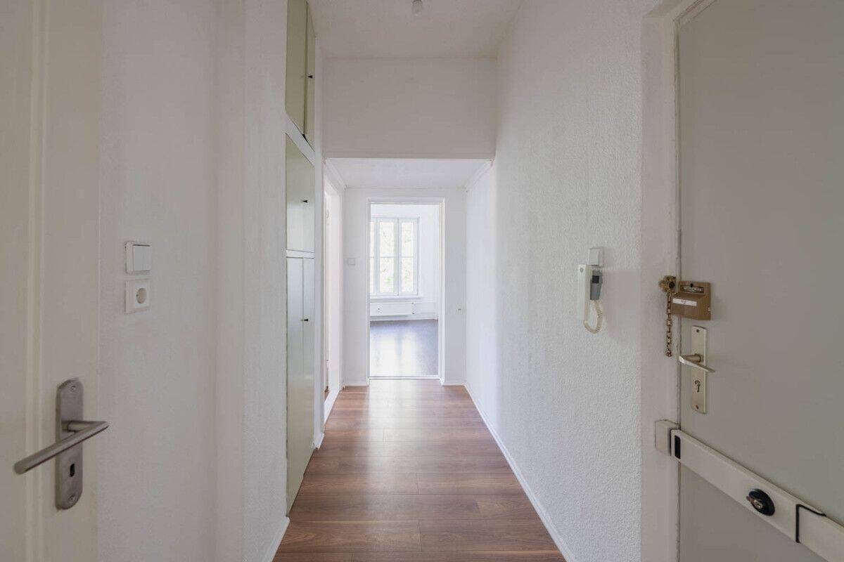 Hier ist Friedrichshain, hier ist Ihr neues Zuhause: Lichtdurchflutet, modern, bezugsfrei – Berlin – Vorschaubild 4
