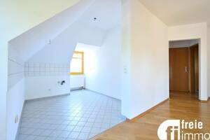 Dresden-Klotzsche: Bezugsfreie 1,5-Zimmer-Wohnung mit Stellplatz – 1109 Dresden – Vorschaubild 6