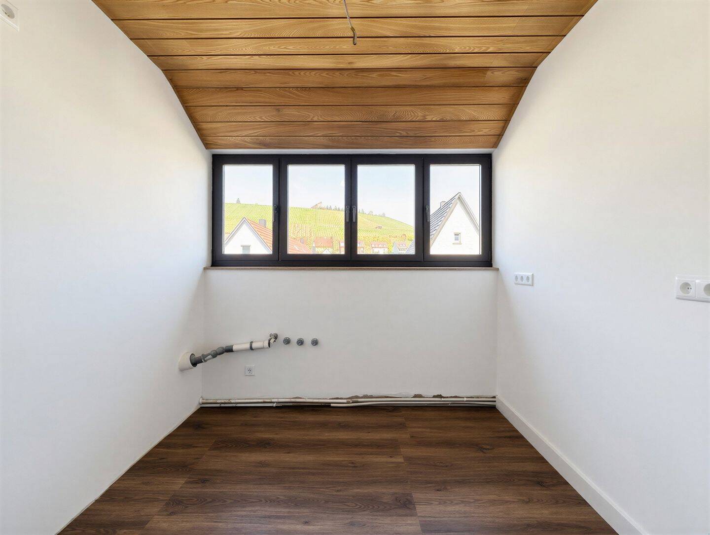 Stuttgart-Hedelfingen: 4-Zimmer-Dachgeschosswohnung in guter Lage – Stuttgart – Vorschaubild 5