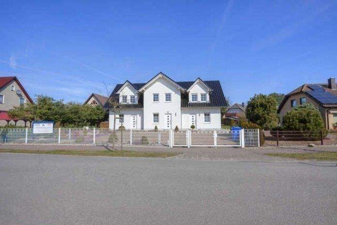 Das letzte Ferienhaus neu renoviert und möbliert RHH FeWo auf 2 Ebenen in Trassenheide, Wärmepumpe – Trassenheide – Vorschaubild 6